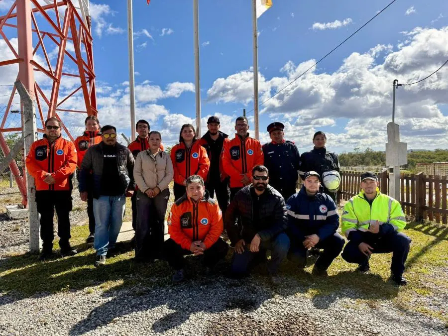 photo_4981380104894221172_y