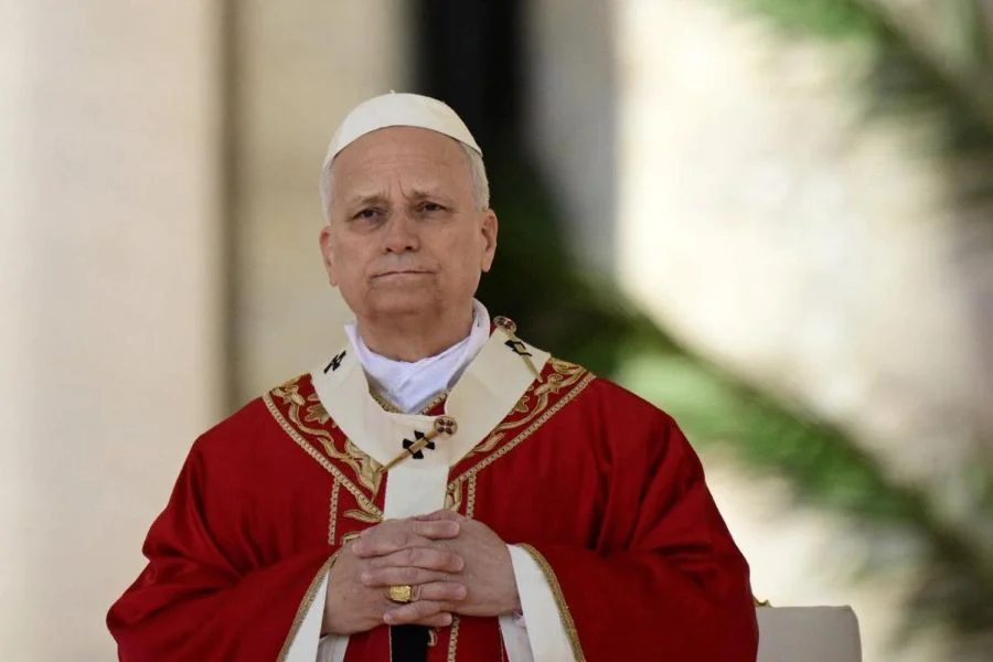 El Vaticano informó que al papa León XIV le extirparon un tumor maligno