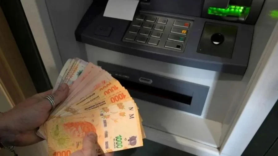 cajero pesos (2)