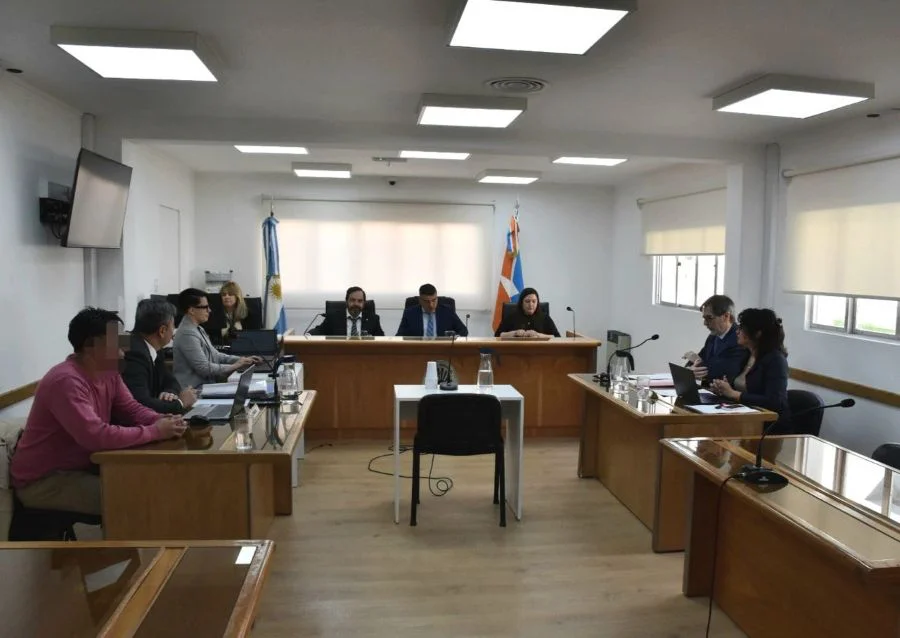 Comenzó el juicio contra un sujeto acusado de abusar de una empleada doméstica