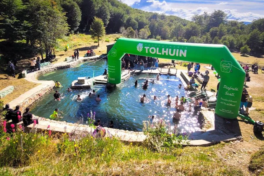 photo_5140919456832883712_y