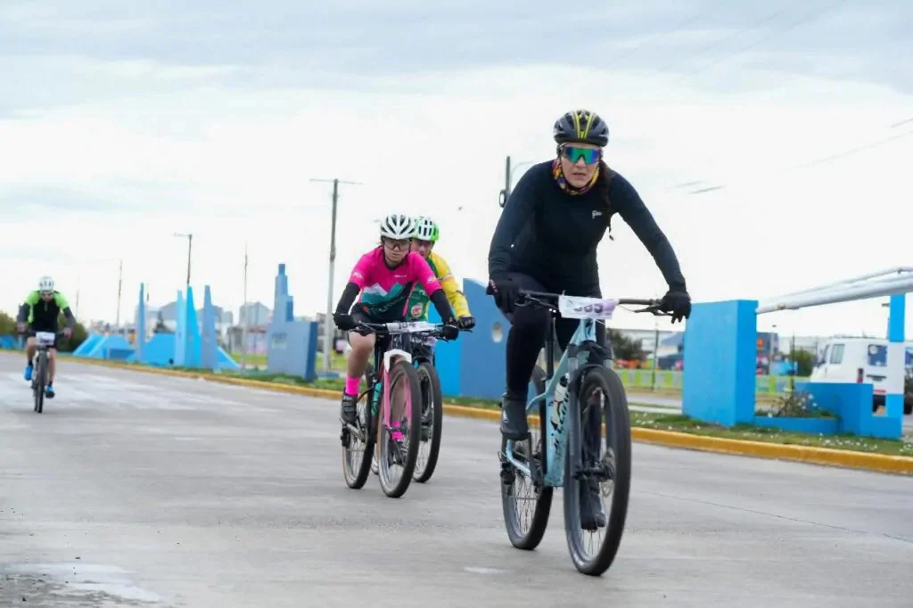 Se trabaja en fortalecer la segu4ridad vial para ciclistas en Río Grande