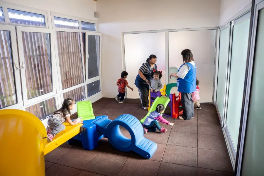 Melella recorrió el Centro de Desarrollo Infantil de Ushuaia