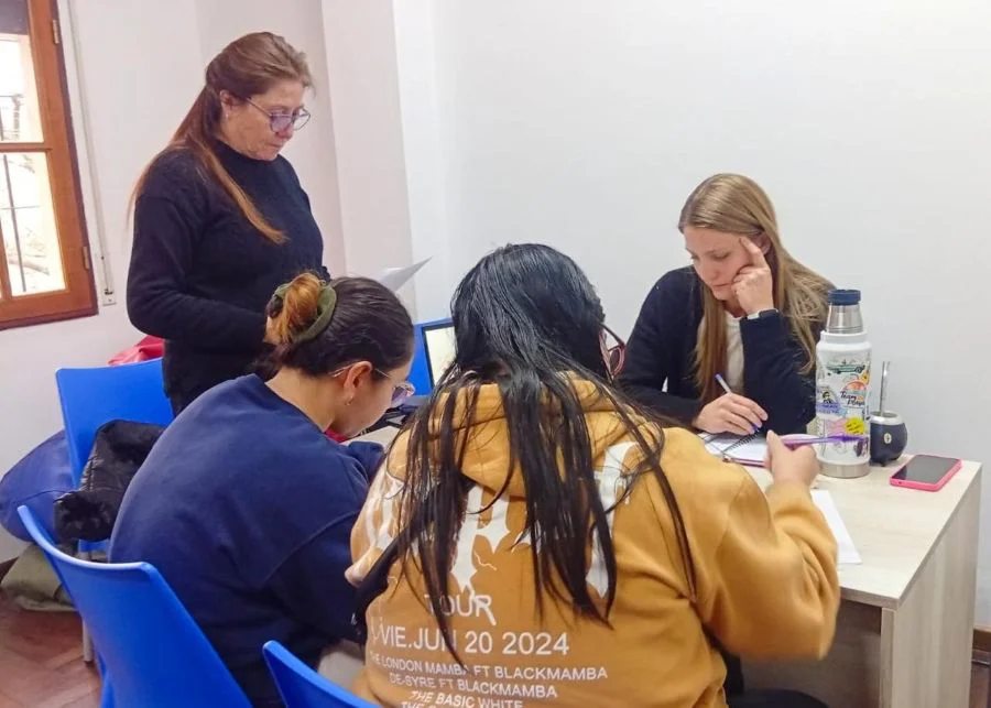 Se trabaja en gestionar la ansiedad ante los exámenes de estudiantes en Córdoba